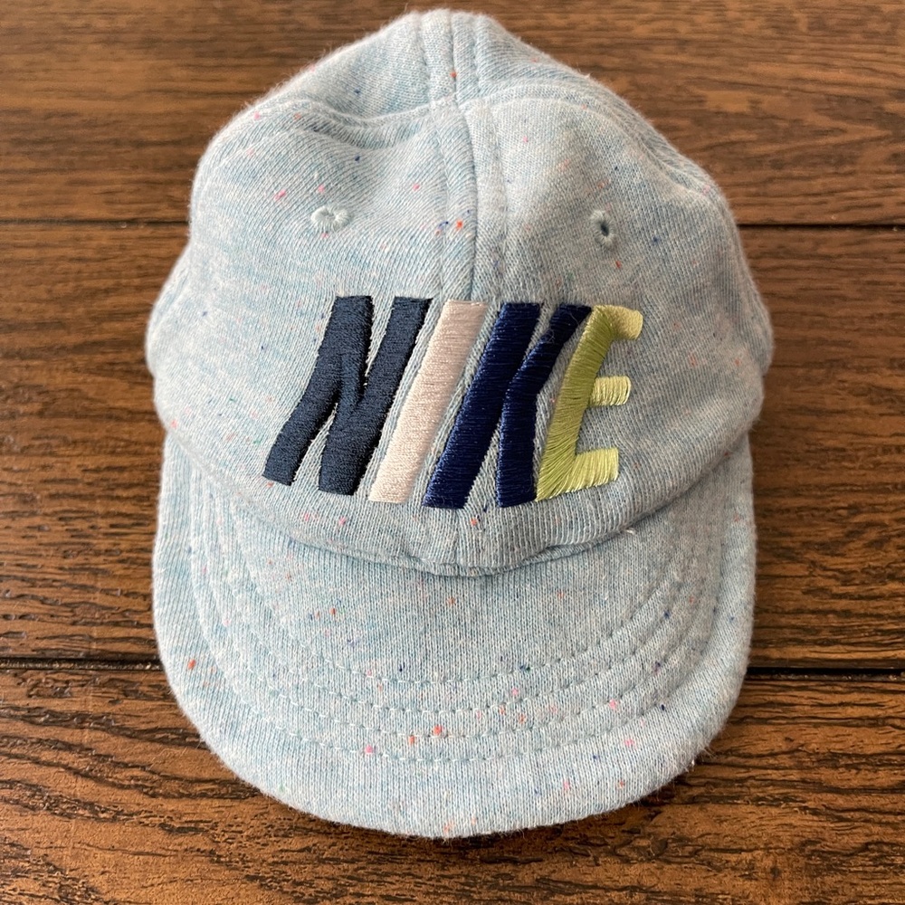 EUC Nike newborn Infant French Terry Baseball Soft Cap
